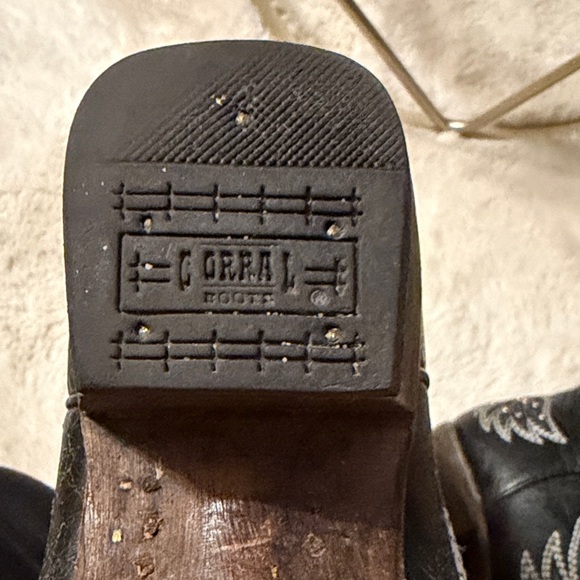 Corral Vintage Black with Teal Embellished Boots - Picture 7 of 11